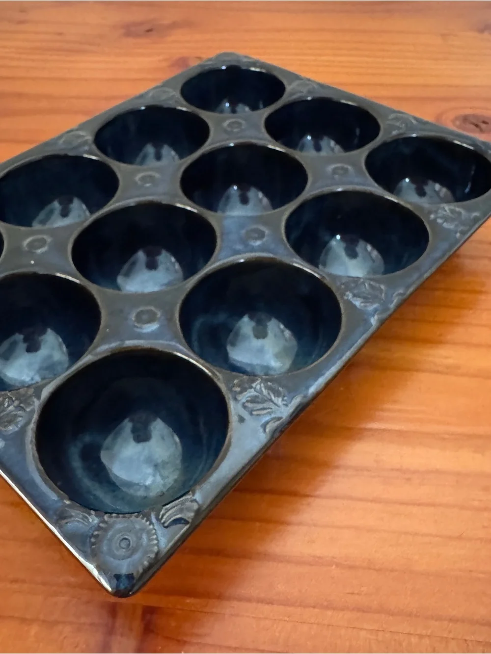 Anthropologie Egg Holder - Deep Navy, Floral Details